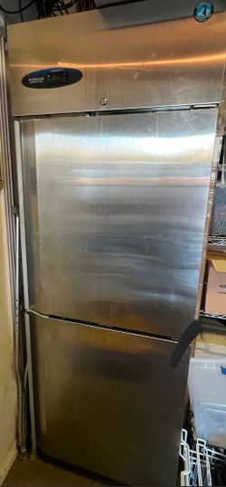 Hoshizaki commercial refrigerator Model CR1SHS