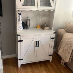 Paxton 32.5'' Bar Cabinet
