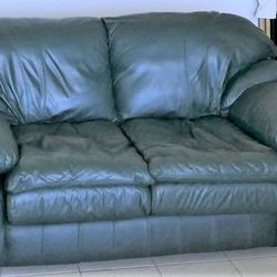 Bassett Forest Green Leather Loveseat Sofa