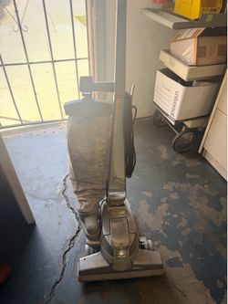 Kirby Ultimate G Vacuum Cleaner Heavy Duty Works Great