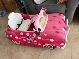 Minnie Mouse car $10