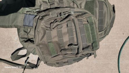 Brand new green Highland Tactical sling bag,  Shoulder Pack, crossbody