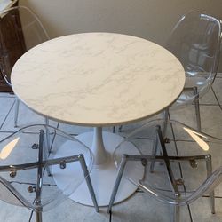 Modern 4- Seat Dinette 