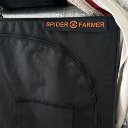 Spider Farmer Grow Tent 
