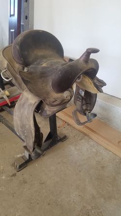 Horse saddle just dusty