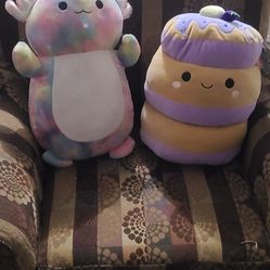 Squishmallows Like New 