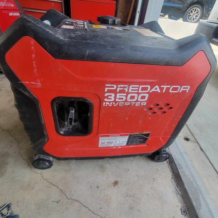 3500 Predator Generator Super Quiet Used In Great Condition
