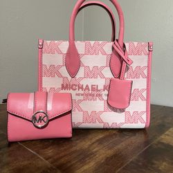 Michael Kors Purse/wallet Combo 