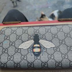 Gucci Bee Wallet