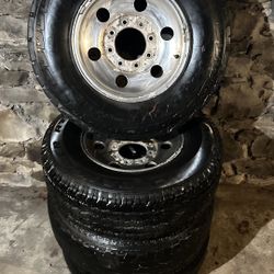 Ring 16 Inch Ford 250 Set Of 4 