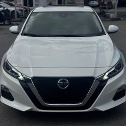 2021 Nissan Altima 2.5 SV