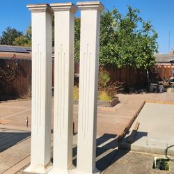 3 (Wood Colums.   9inx9inx8ft. ($/3 Pzas )