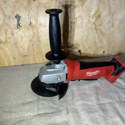 Milwaukee M18 Cut Off Tool