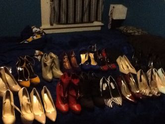 Lot of women shoes