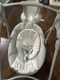 Baby swing