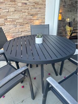 Lloyd Flanders Round Aluminum Dining Table with 5 Teak Armed Chairs