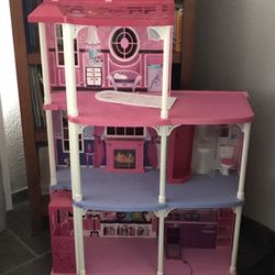Barbie Dream House $100