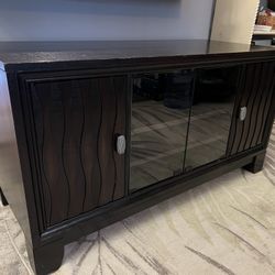 Media Console
