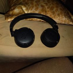 JBL Headphones 