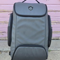Traveler's Choice Electronics/Camera Equipment Backpack