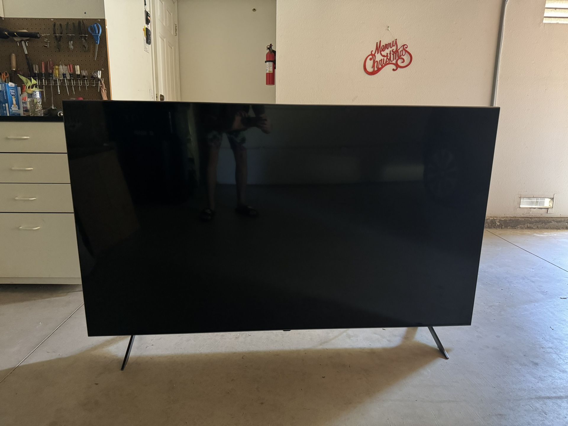 75 Inch LG Flatscreen TV