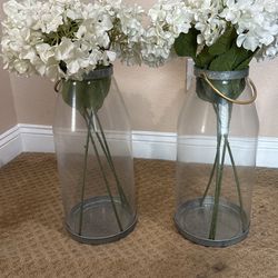 Decorative Candle / Artificial Flowers Vase