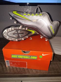 NIKE Alpha Pro 2