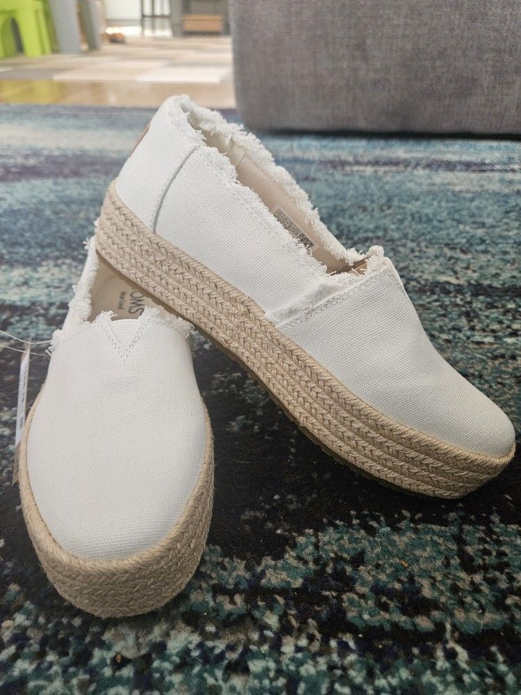 Never Worn! Tom's Platform Valencia Espadrille Shoe