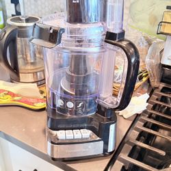 Food processor 