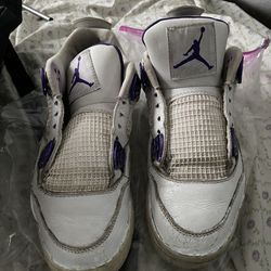 Jordan 4 Metallic Purple 