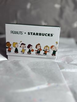 Starbucks x Peanuts Collaboration Box