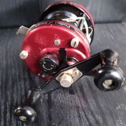 Vintage Abu Garcia Ambassaduer Fishing Reel