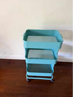 cart with wheels