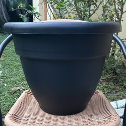 Large Black Plastic Planter Round Plant Pot 