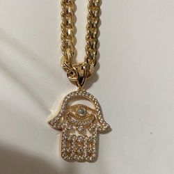 Cuban Chain In Gold Filled With Hamsa Pendant