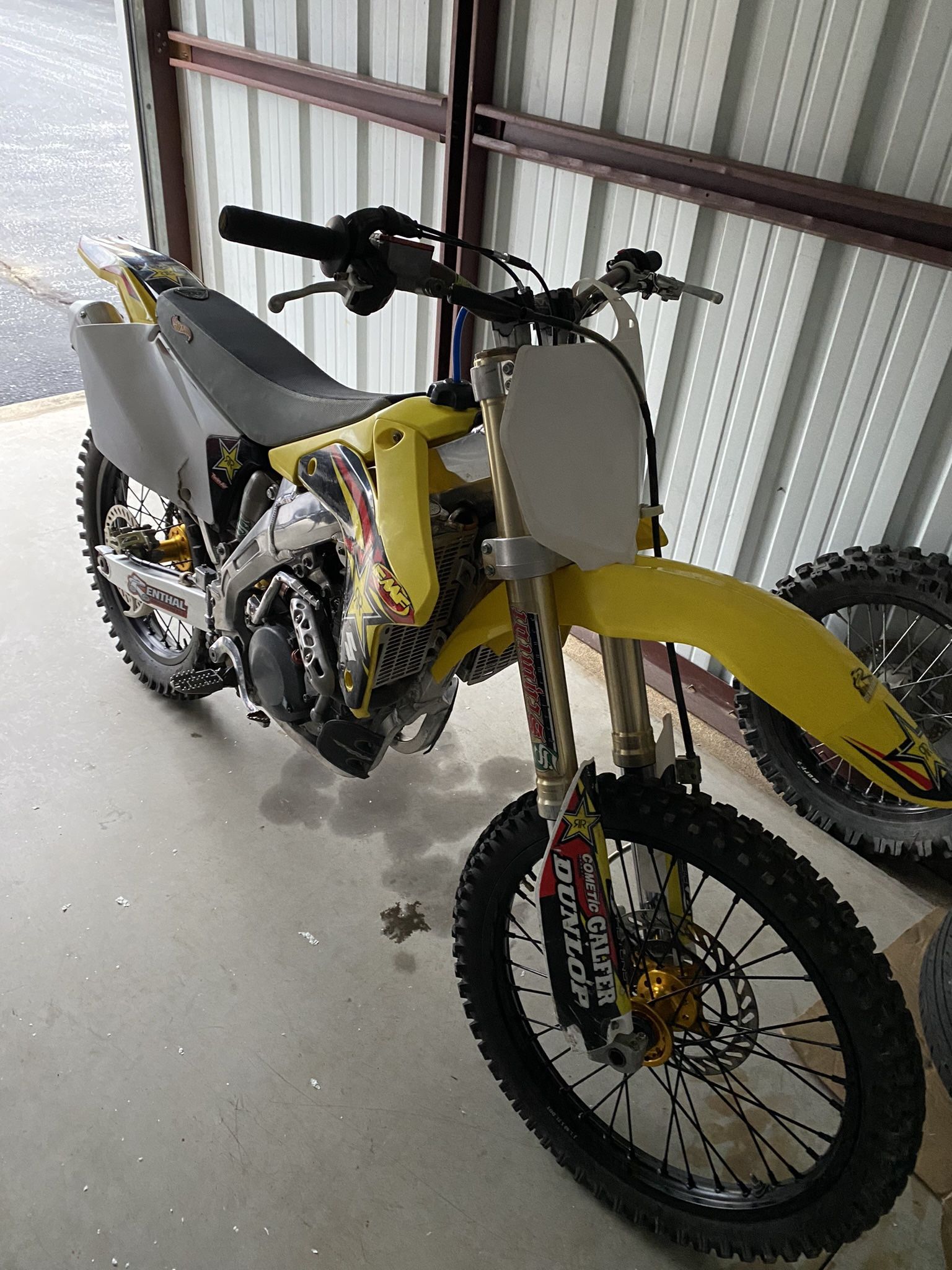 2005 Suzuki Rmz450