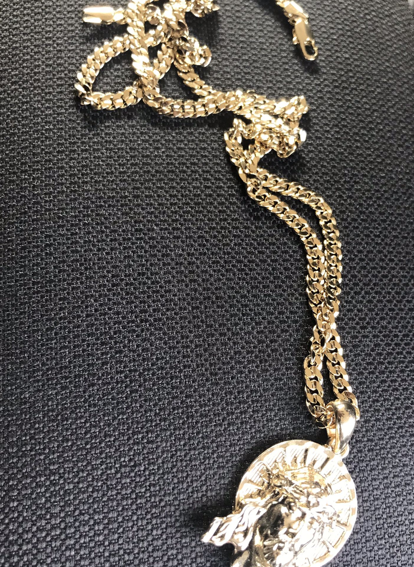 24” 14k gold concave Cuban link necklace