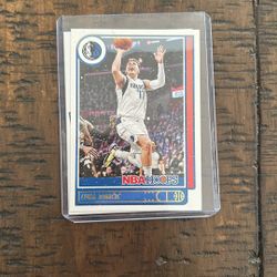 LUKA DONCIC DALLAS MAVERICKS CARD