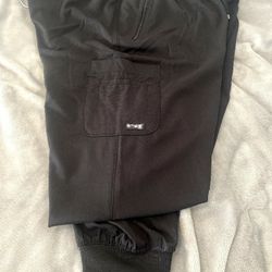 Grey's Anatomy Women's Cargo Scrubs 