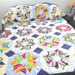 Quit, The BUTTERFLies. Queen SIZE