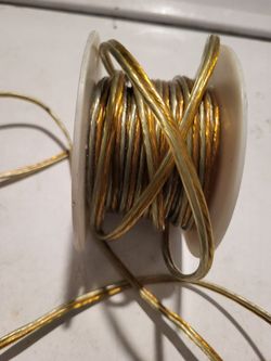 Speaker wire