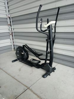 PRICE REDUCED! BHS1Ei Elliptical