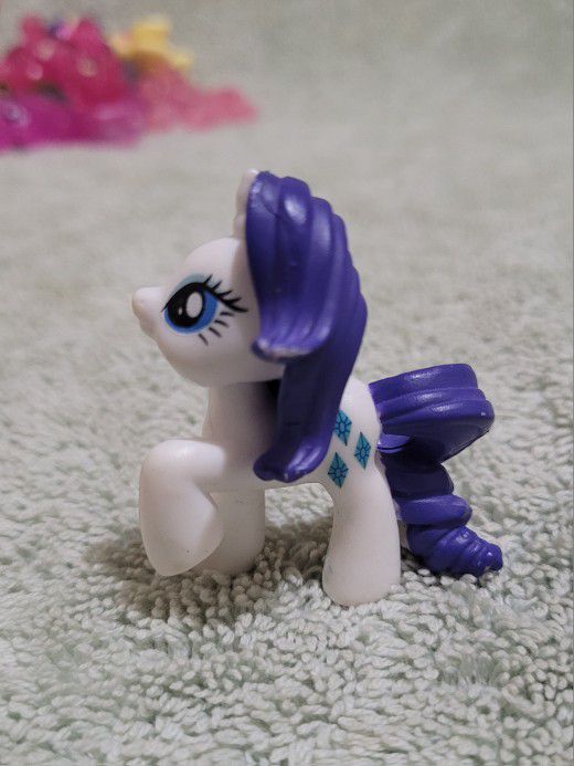 My Little Pony (G4) MLP FiM Rarity Blind Bag mini figure