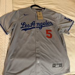 NWT Freddie Freeman away Jersey