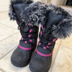 Snow Boots