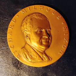 USA Richard Milhous Nixon 37th President of US 1969 Inaugurated VintageLarge  Bronze Medal Medallion