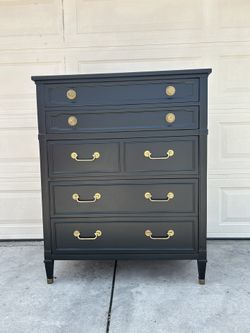 Drexel High Quality All Wood Black Dresser Chest Of Drawers