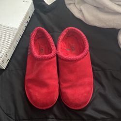 Tasman Uggs