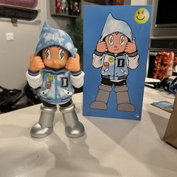 Toy Qube Astro Boy Hoodie X J Balvin 