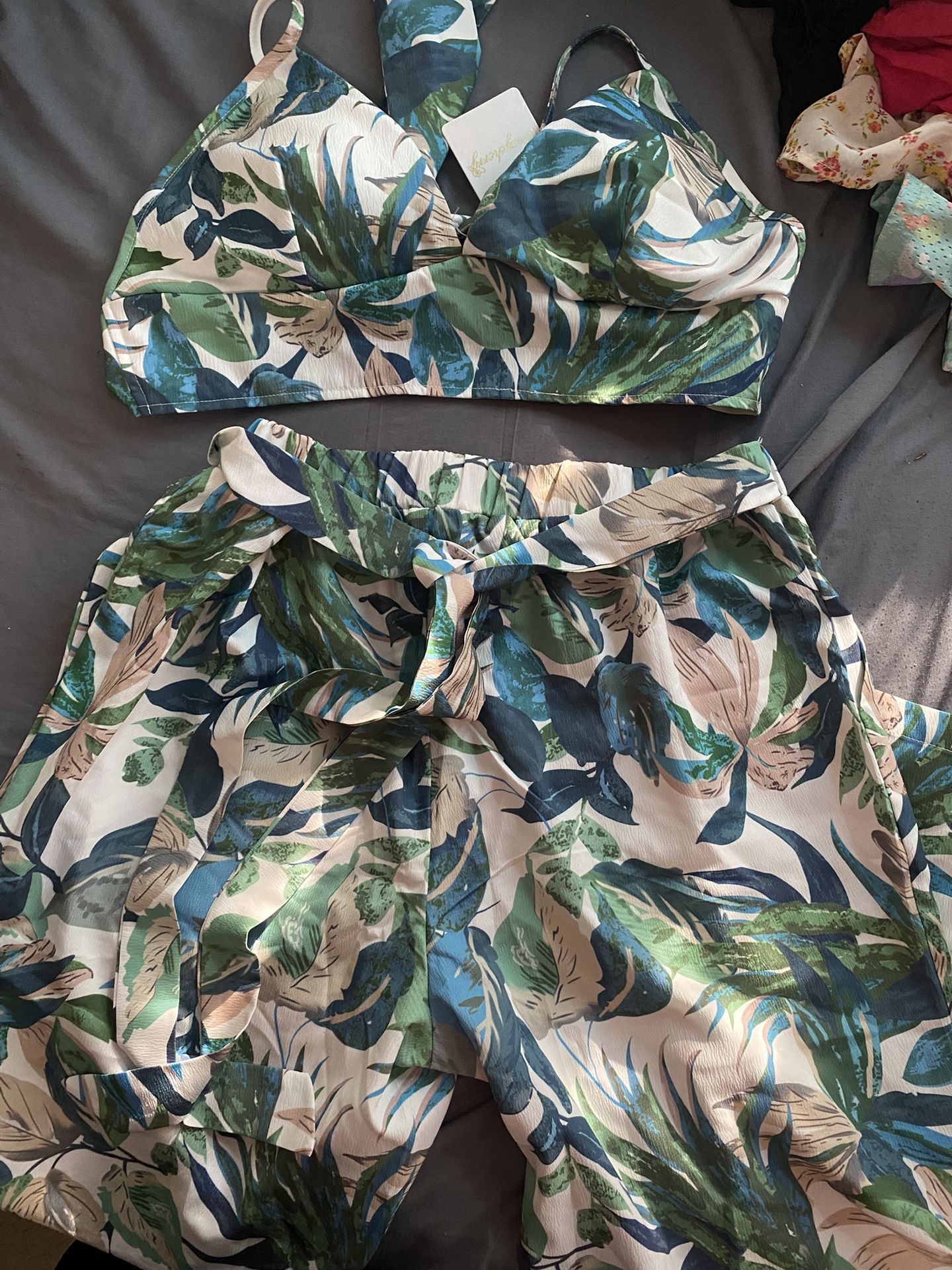 Two Piece Set Floral Print Size L